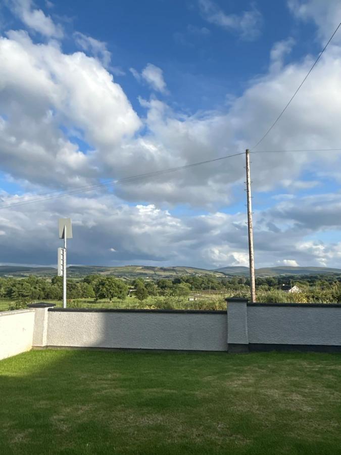 Eddies Lodge & Spa 3 Bedroom Cottage Dungiven Exterior photo